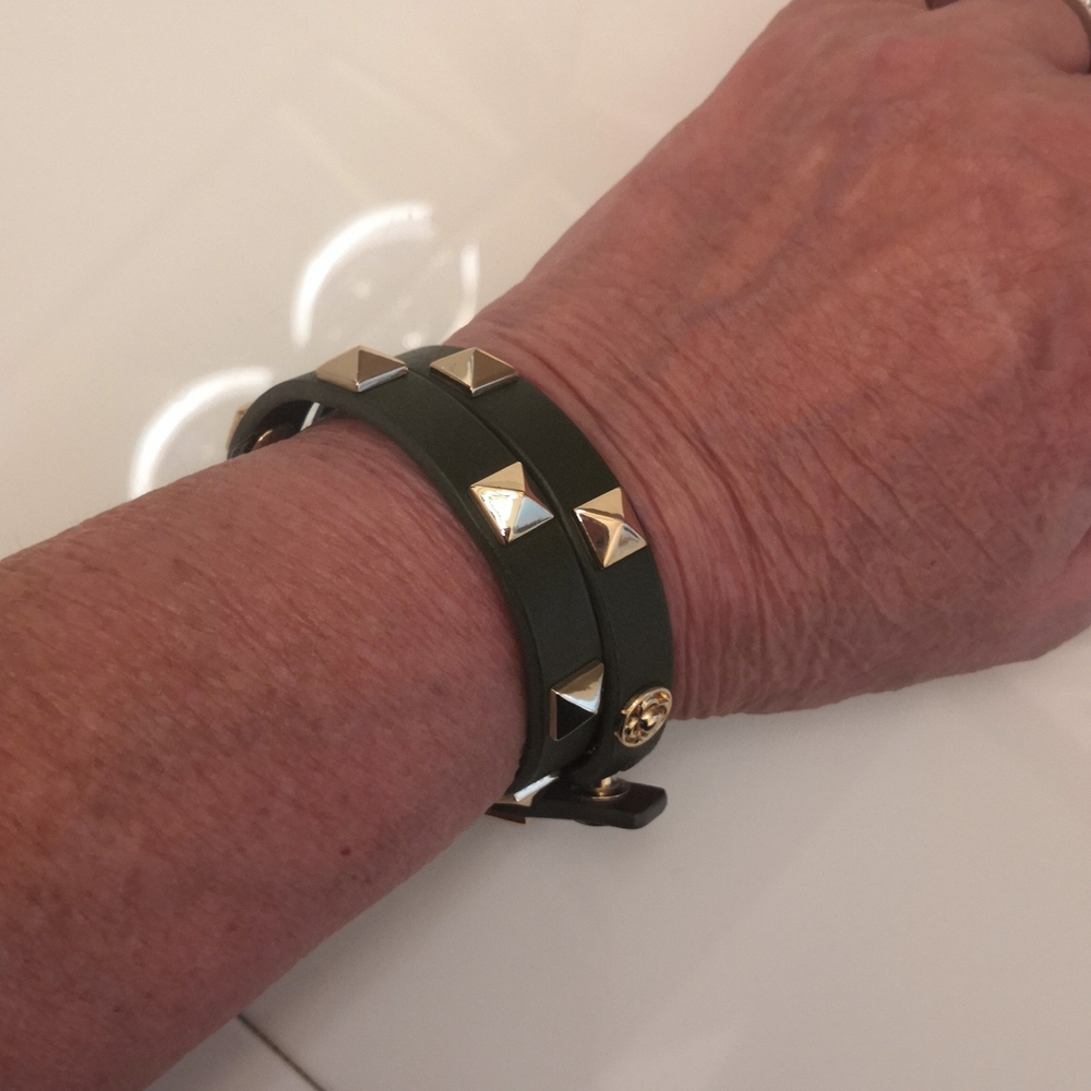 Stella & Dot Olive Green Wrap Bracelet with Studs